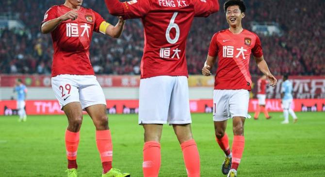 包含恒大连胜重建士气，球员备战中长期联赛的词条