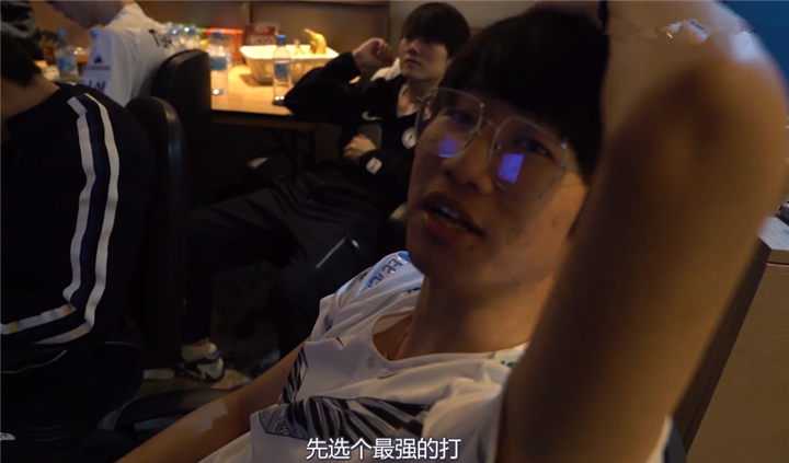 关于TheShy在DWG比赛中挺进下一轮，连败引发热议！的信息